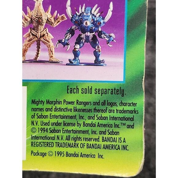 1994 BANDAI SABAN POWER RANGERS COLLECTABLE FIGURES 3" PVC - BLUE RANGER - Picture 4 of 5